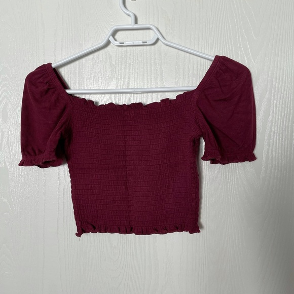BRAND NEW garage burgundy crop top - Picture 3 of 3